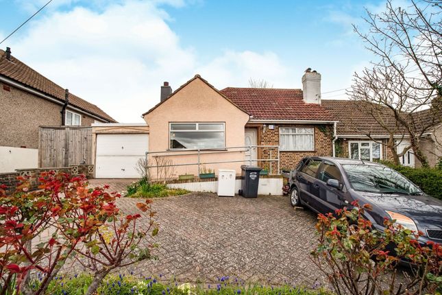 Houses For In West London 2 Bedroom Semi Detached Bungalow For In Hill View Road Longfield