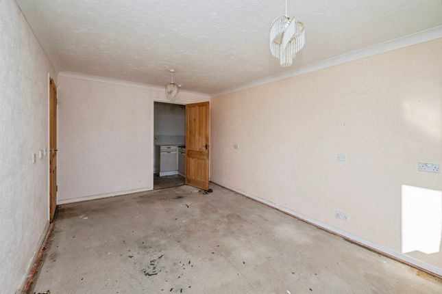 16, St Georges Court, Great Yarmouth photo 4