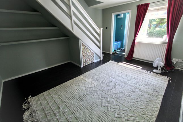 72, Harbottle Court, Newcastle upon Tyne photo 3
