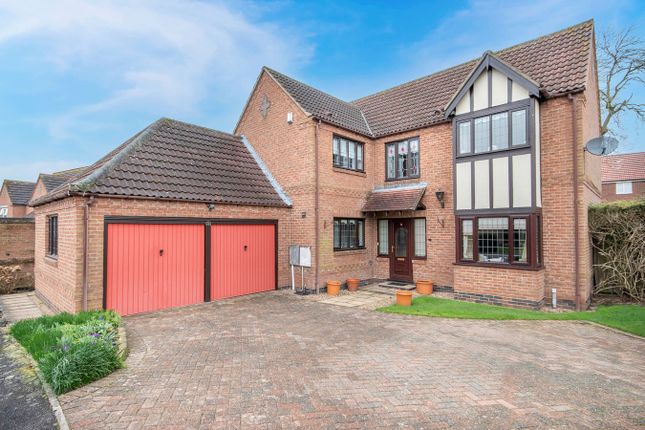 Thumbnail Detached house for sale in Badgers Chase, Retford