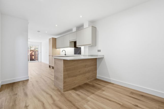 6 Foundry Terrace Cooks Way, Hitchin photo 3