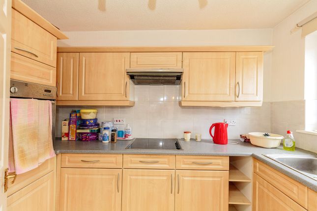 Flat for sale in Sandpiper Court, Buckden Close, Thornton-Cleveleys, Lancashire