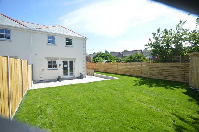 1 Madderns Row, Church Road, Redruth photo 3