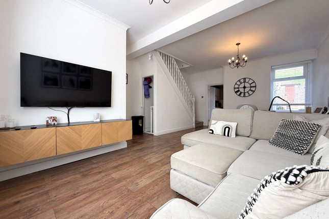 60 Glanrhyd Street, Aberdare photo 5