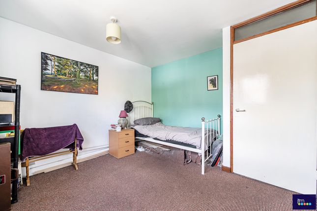 Flat 3, 103, Dartmouth Park Hill, London photo 3