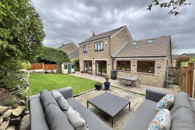 4, Braemore Drive, Hyde photo 2