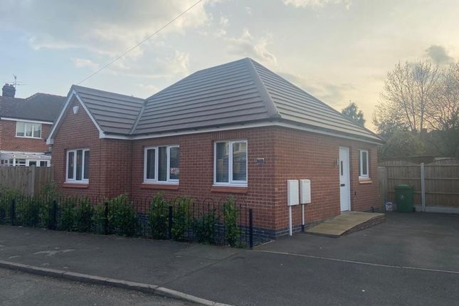 Thumbnail Bungalow to rent in Meadow Vale, Duffield, Belper, Derbyshire