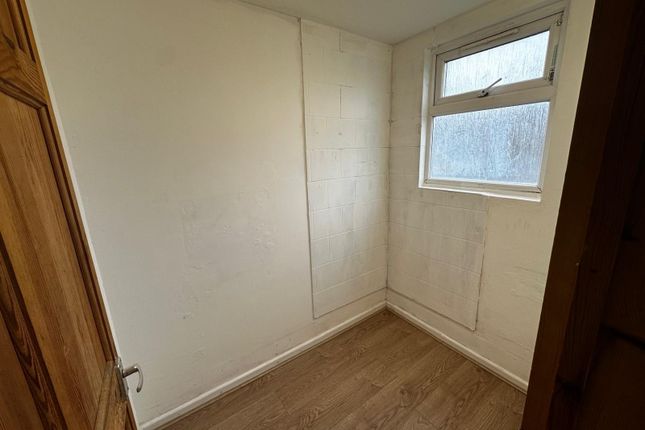 Dallow Road, Luton photo 3