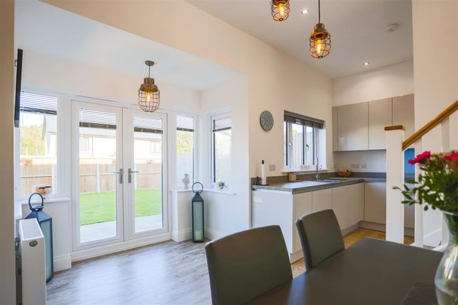 16, Lime Close, Clitheroe photo 2