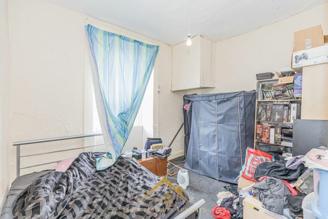 Flat for sale in 2/1 561 Cathcart Road, Govanhill, Glasgow