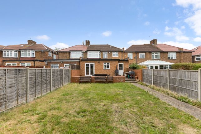 49, Peareswood Gardens, Stanmore photo 3