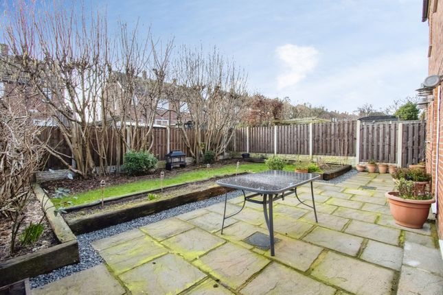 37, Longworth Road, West Yorkshire photo 4
