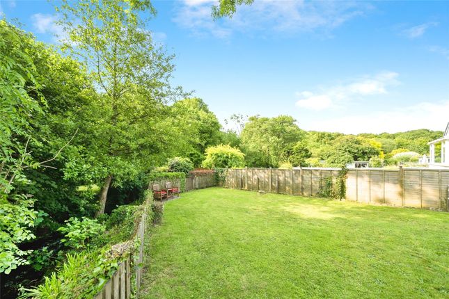 25 Stonepark Crescent, Ashburton Newton Abbot Devon, Newton Abbot photo 4