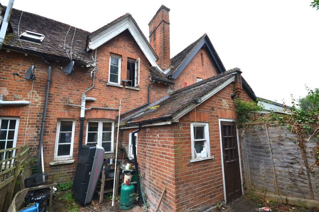 792, Kenton Lane, Harrow Weald photo 2