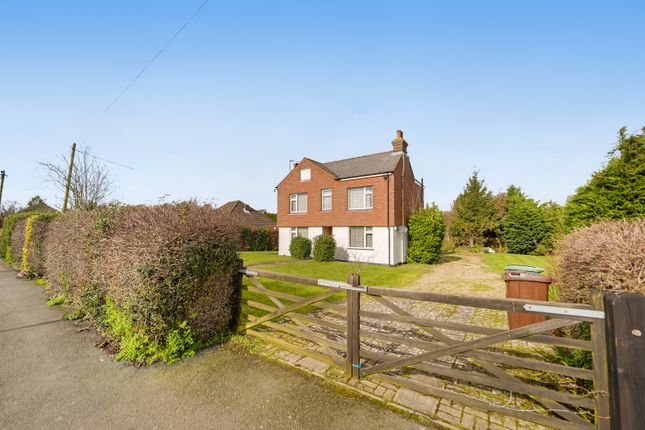 12, Amsbury Road, Coxheath photo 4