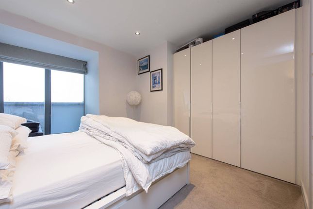 Cascades Apartments, Hampstead photo 4