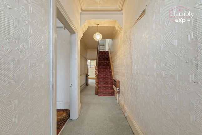 29, The Avenue, Merthyr Tydfil photo 2