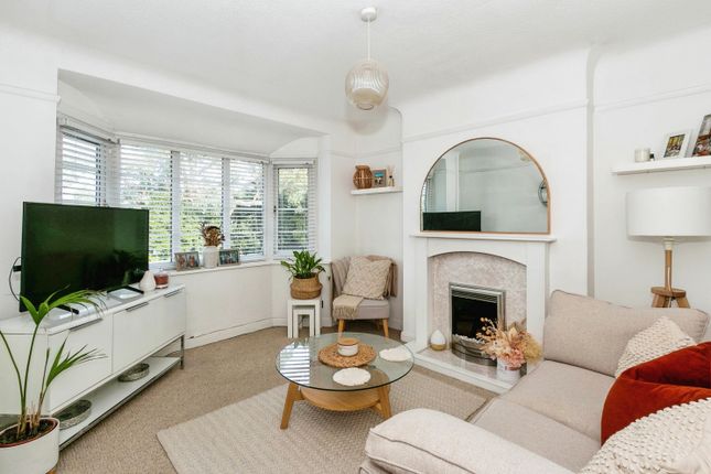 Flat for sale in Princess Road, Branksome