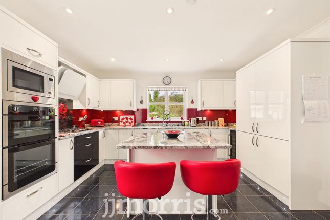 2 Sunnybank Gardens, Narberth photo 3