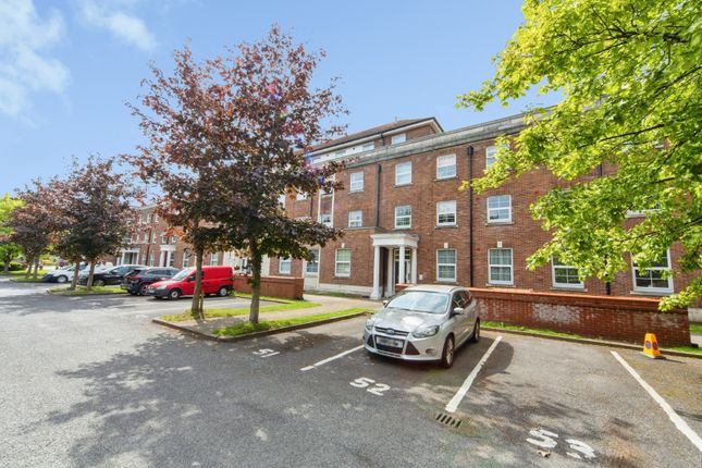 39, Vale Lodge, Liverpool photo 2