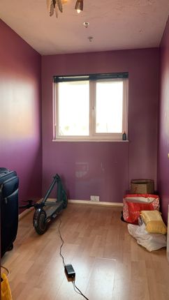 Flat for sale in Viewfield Close, Harrow