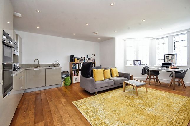 Flat for sale in The Galleries, Warley, Brentwood