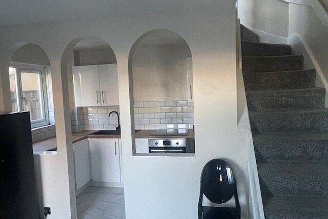 18, TAMWORTH LANE Mitcham  Eastfields Mitcham, london photo 5