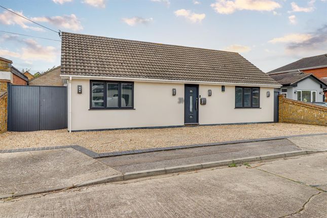Thumbnail Property for sale in Newlands Road, Canvey Island