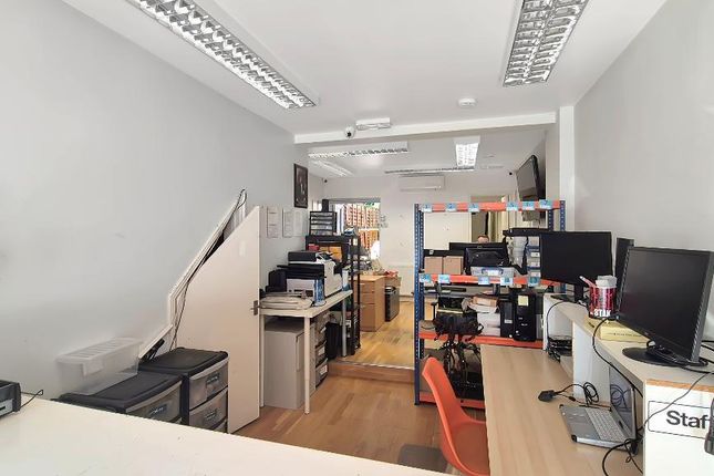 Thumbnail Commercial property to let in Hertford Road, Enfield, London, UK