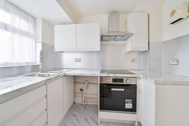 Abingdon Close, Bermondsey photo 4