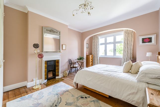 61, Becmead Avenue, London photo 3