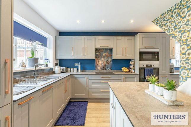 21, Garth Drive, Selby photo 4