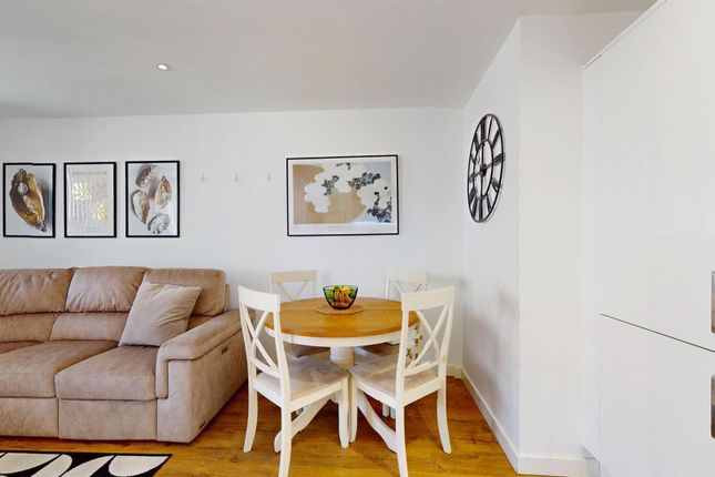 2 Bedroom For Sale At Mahindra Way, Beckton, E6 By