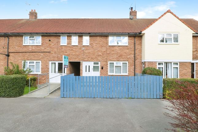 2-bed terraced on 26 Elgar Road, Hull, £122,000