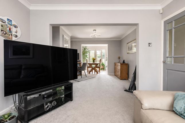 13, Woodsend Close, Nottingham photo 4