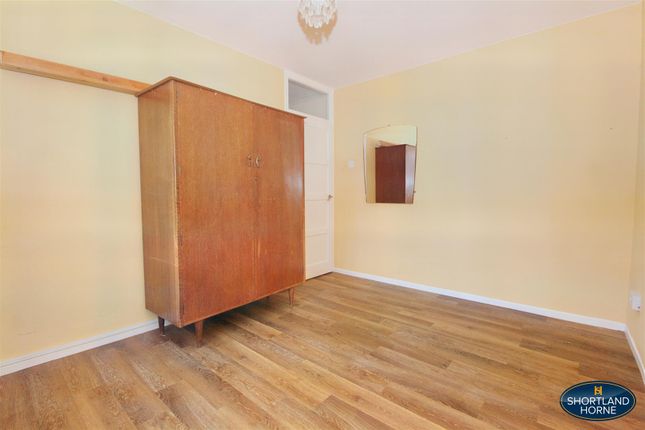 Flat for sale in Quinton Park, Cheylesmore, Coventry