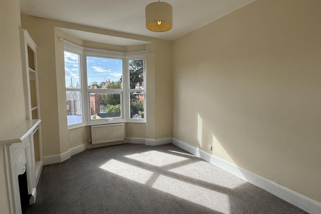FFF, Flat 2, 3, Elmsleigh Park, Paignton photo 5