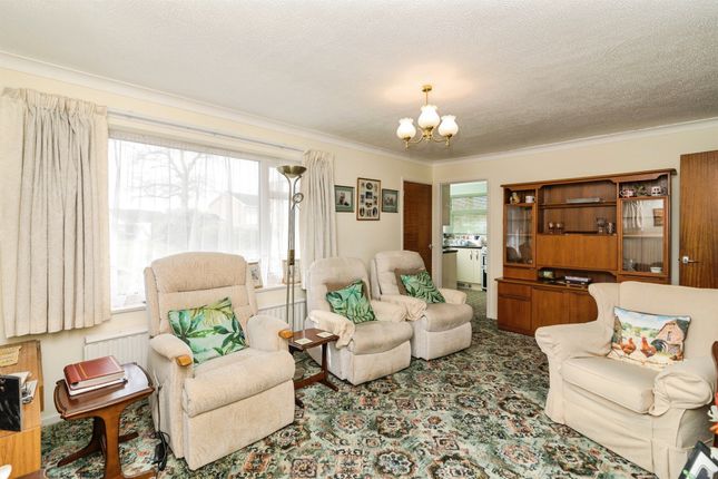 8, Rubens Walk, Lowestoft photo 2