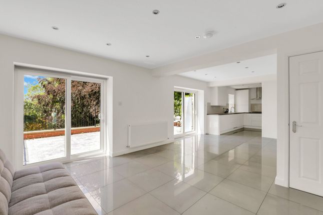 34 Broadway East, Nottingham photo 3