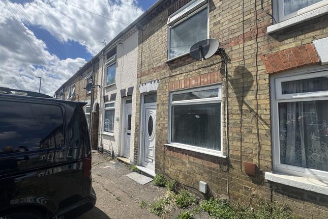 13, South Street, Peterborough photo 2