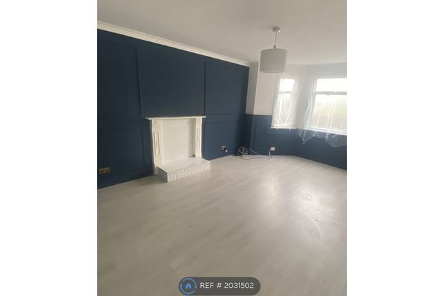 Thumbnail Flat to rent in Thornford Road, London