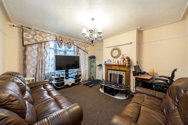 11, Newquay Road, London photo 2