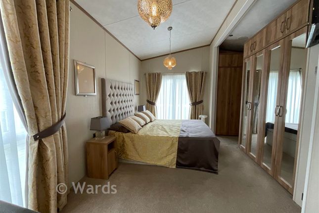 35, Laburnham Grove, Birchington, Birchington photo 4