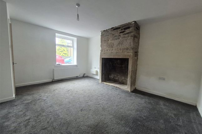 943, Manchester Road, Huddersfield photo 2