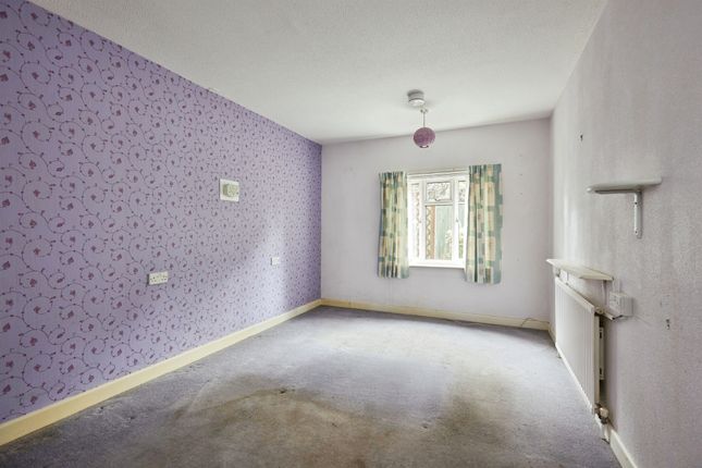 16, St. Edwards Court, Shaftesbury photo 4