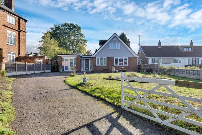 3-bed detached on Mill Lane, Sandbach, £400,000