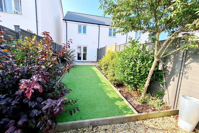 69, Weston-super-Mare photo 4