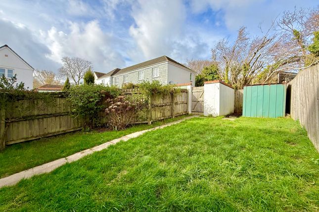 56 Round Ring Gardens, Penryn photo 3