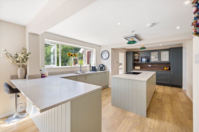 Treetops, Loxwood Road, Horsham photo 4