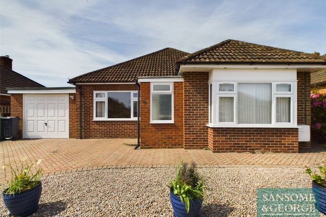 Bungalow for sale in Heath Road, Pamber Heath, Tadley, Hampshire